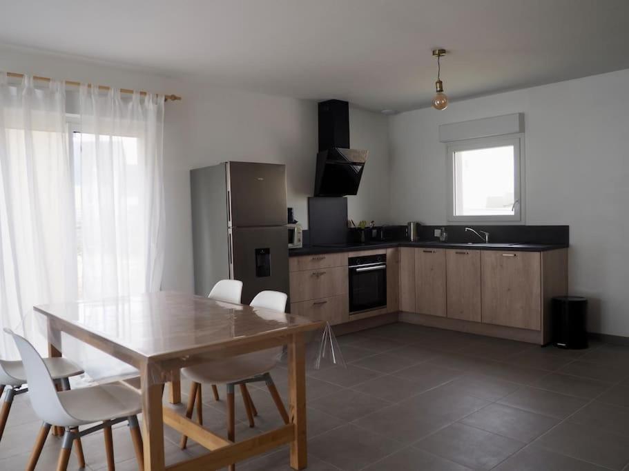 Maison 6-8 Personnes 3 Chambres Les Pieux Exterior photo